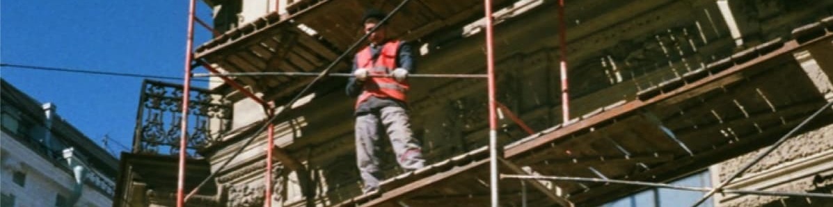 Construction worker on scaffolding re IR35 rules April 2021